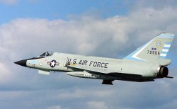 �����������-����������� F-106 Delta Dart