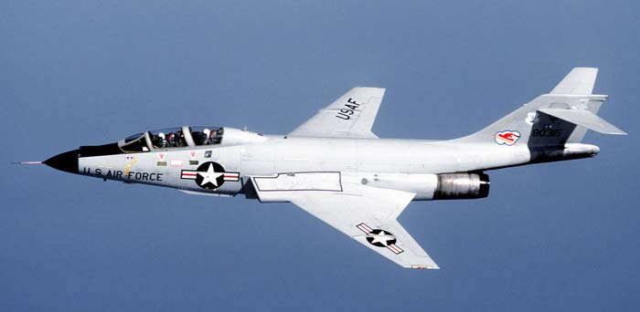 �����������-�������������� F-101 Voodoo