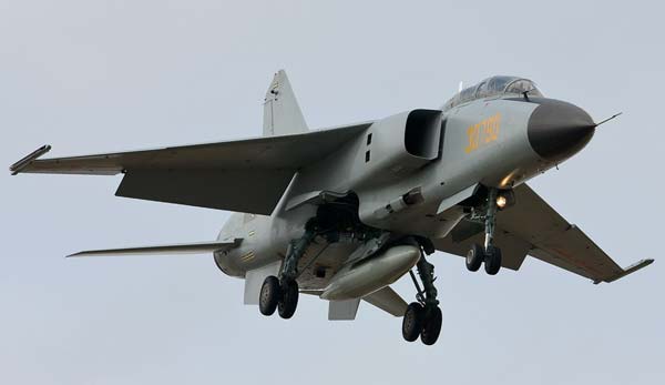 �����������-�������������� XAC JH-7 / JianHong-7 / FB-7 (�����)